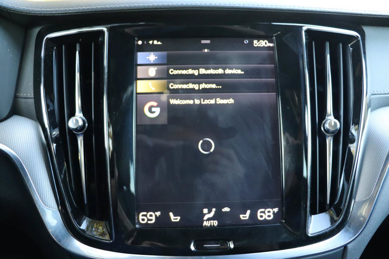 Used 2019 Volvo V60 T5 Cross Country AWD/4WD image 25