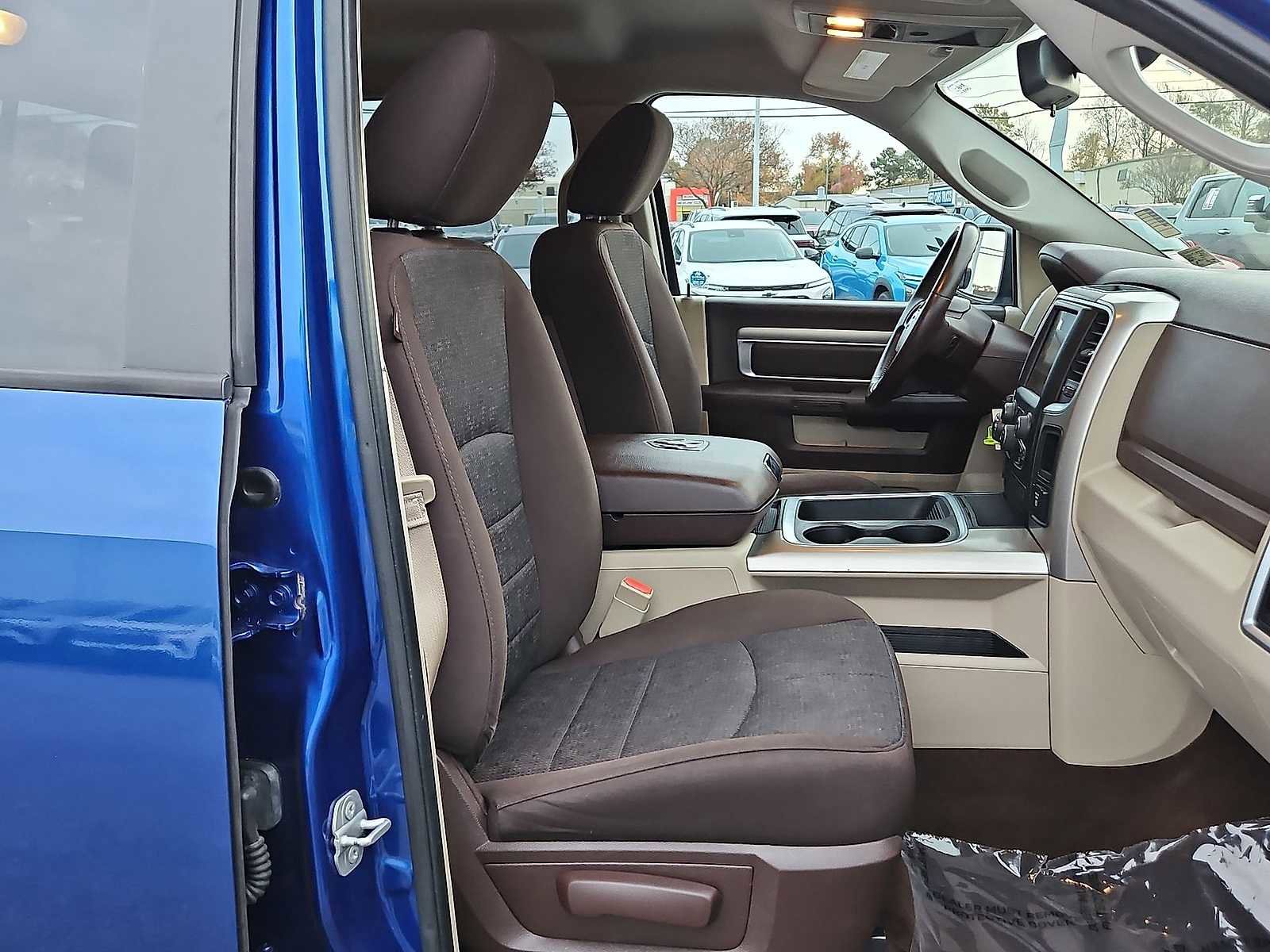 Used 2015 RAM 1500 Big Horn image 30