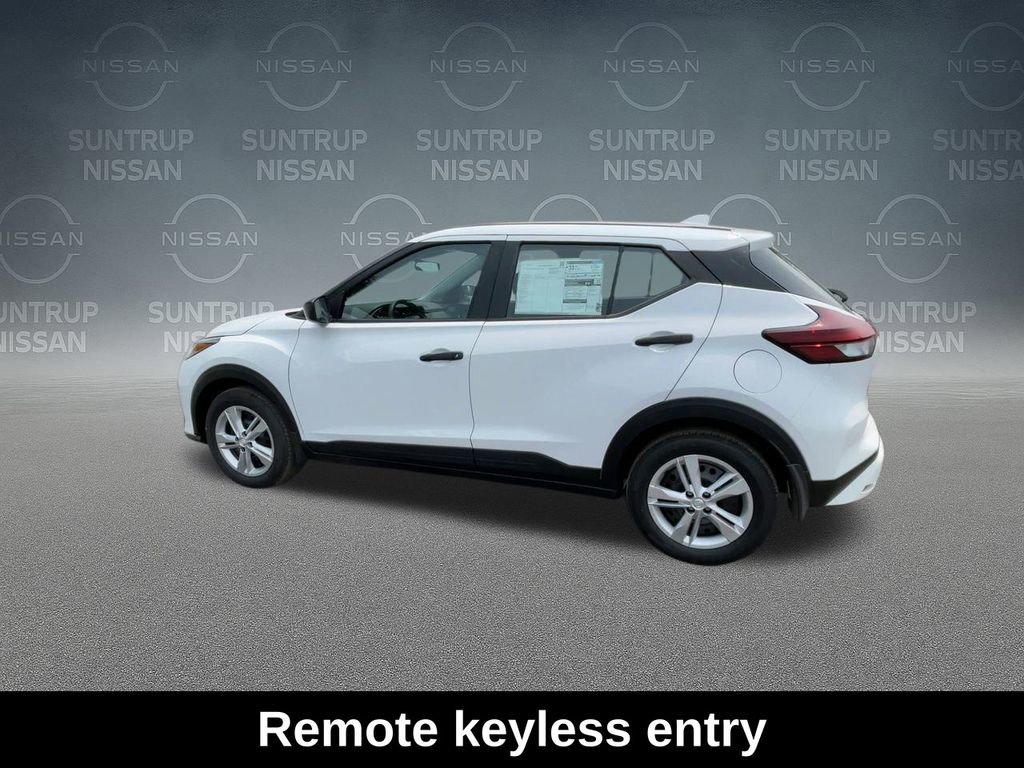 Used 2025 Nissan Kicks Play S FWD image 7