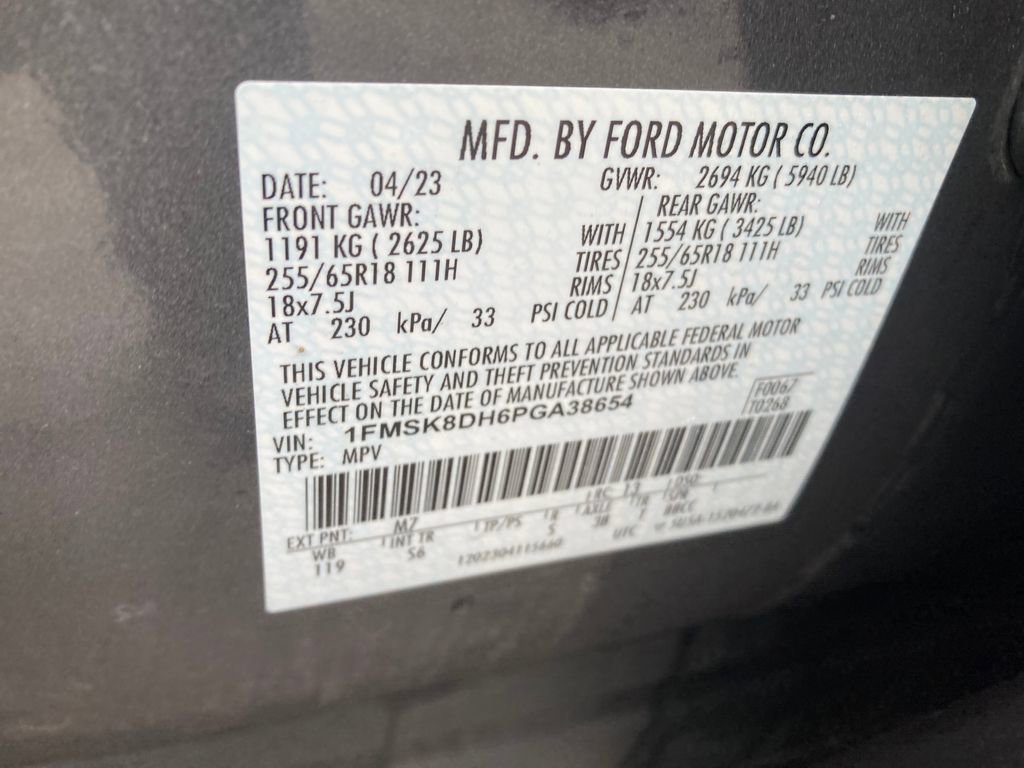 Used 2023 Ford Explorer XLT w/ Equipment Group 202A image 34