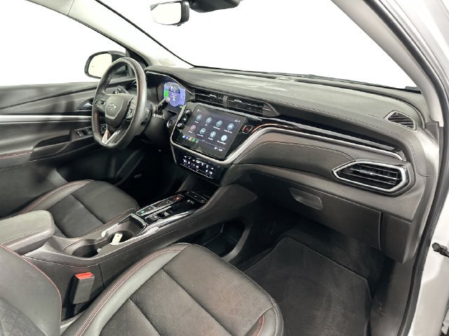 Used 2023 Chevrolet Bolt EUV Premier w/ Sun & Sound Package FWD image 31