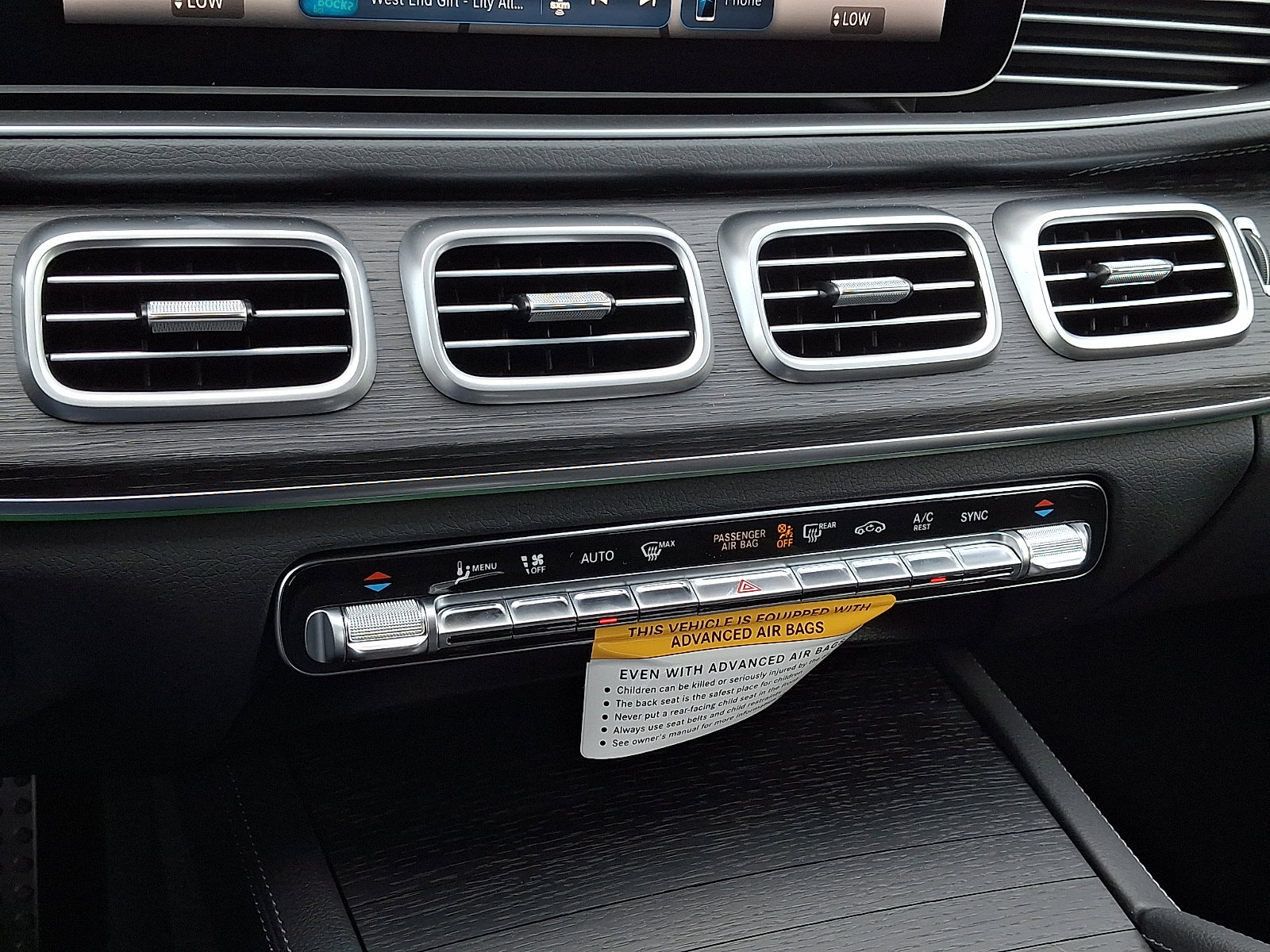 Used 2026 Mercedes-Benz GLS 450 4MATIC image 13