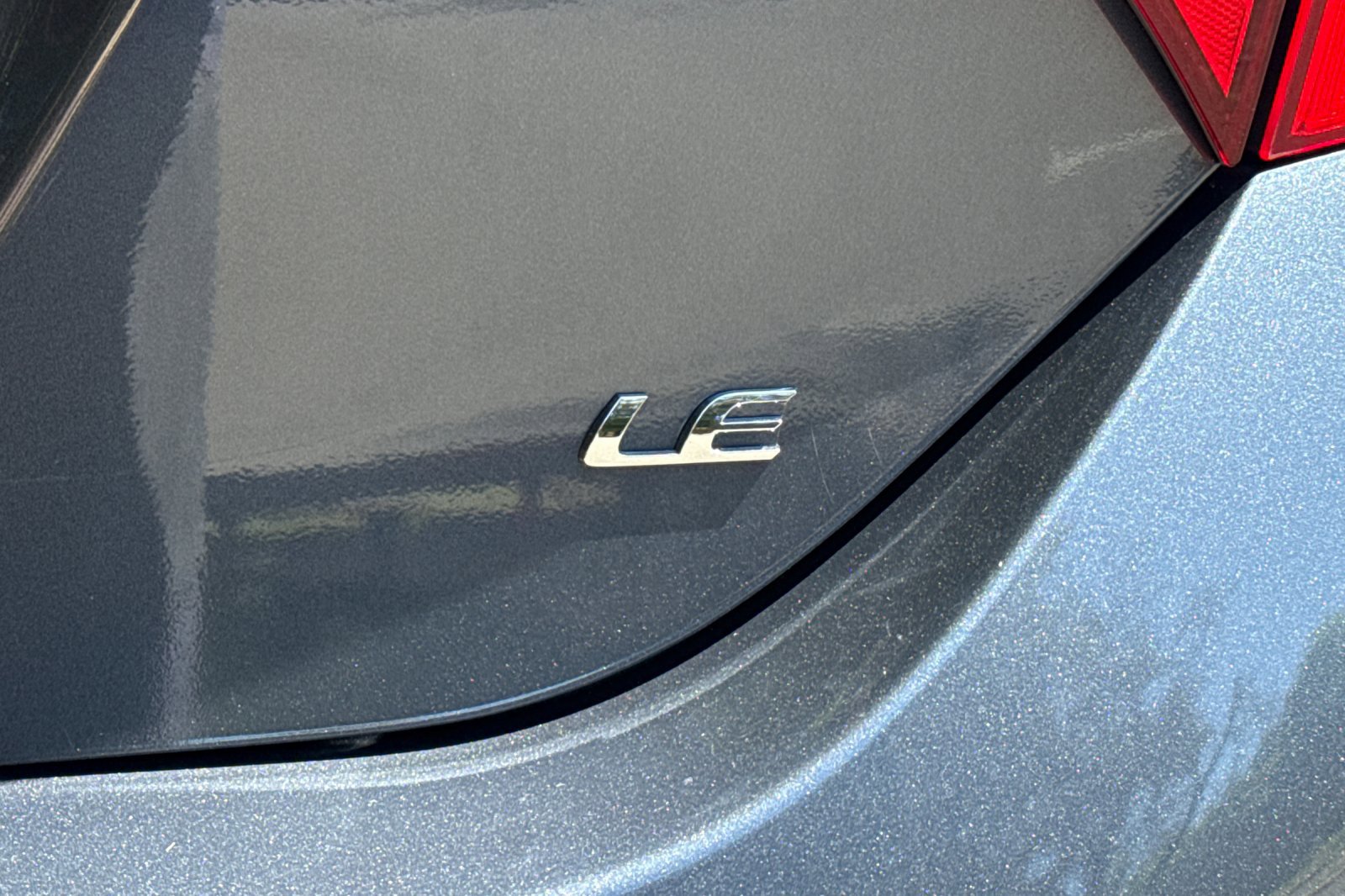 Used 2014 Toyota Corolla LE FWD image 33