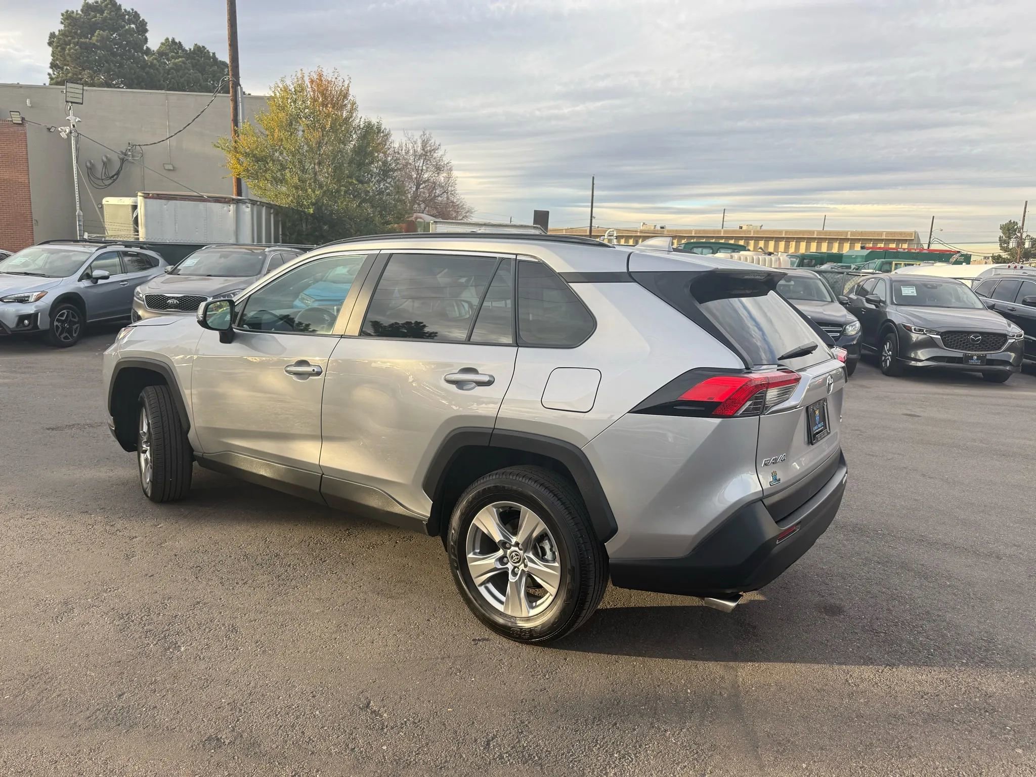 Used 2024 Toyota RAV4 XLE image 4