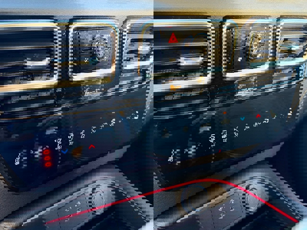 New 2026 Nissan Sentra SR image 14