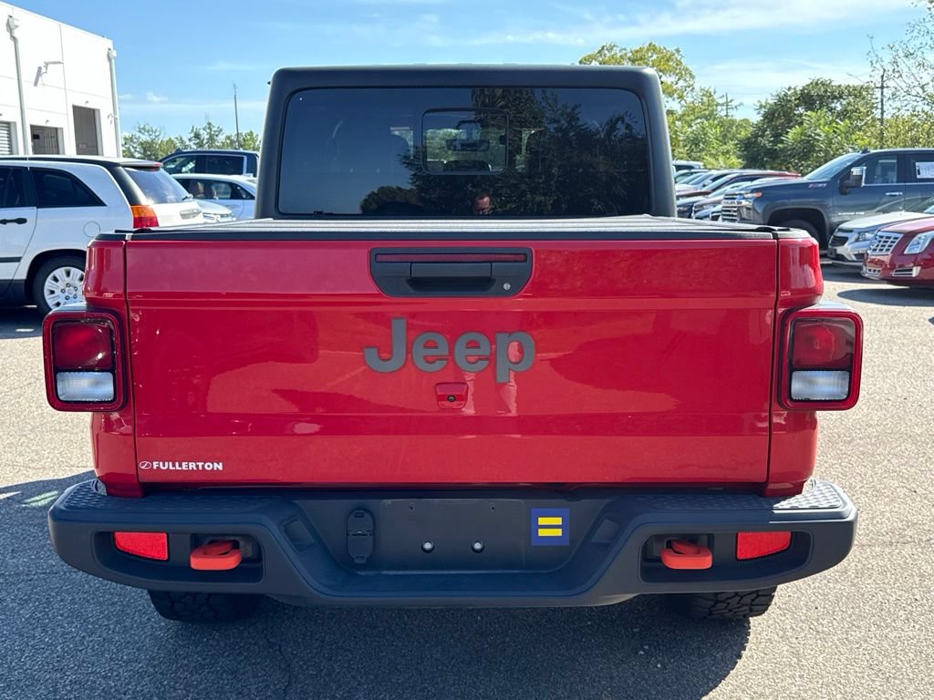 Used 2023 Jeep Gladiator Mojave w/ Cold Weather Group AWD/4WD image 6