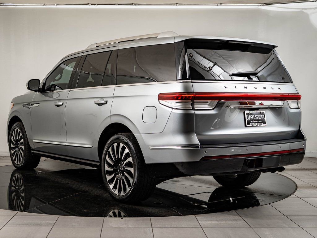 Used 2023 Lincoln Navigator Black Label AWD/4WD image 6
