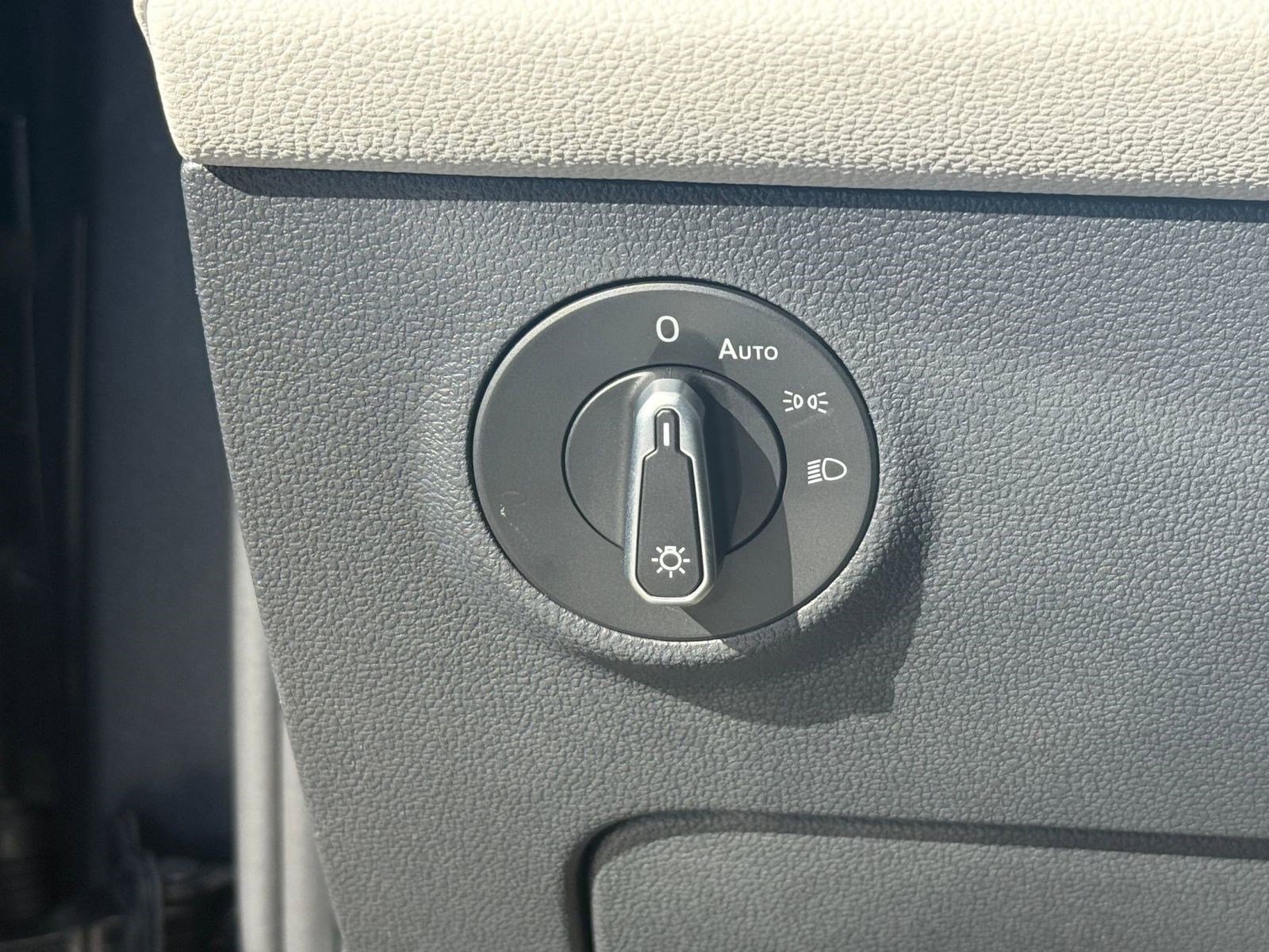 New 2026 Volkswagen Taos S image 17