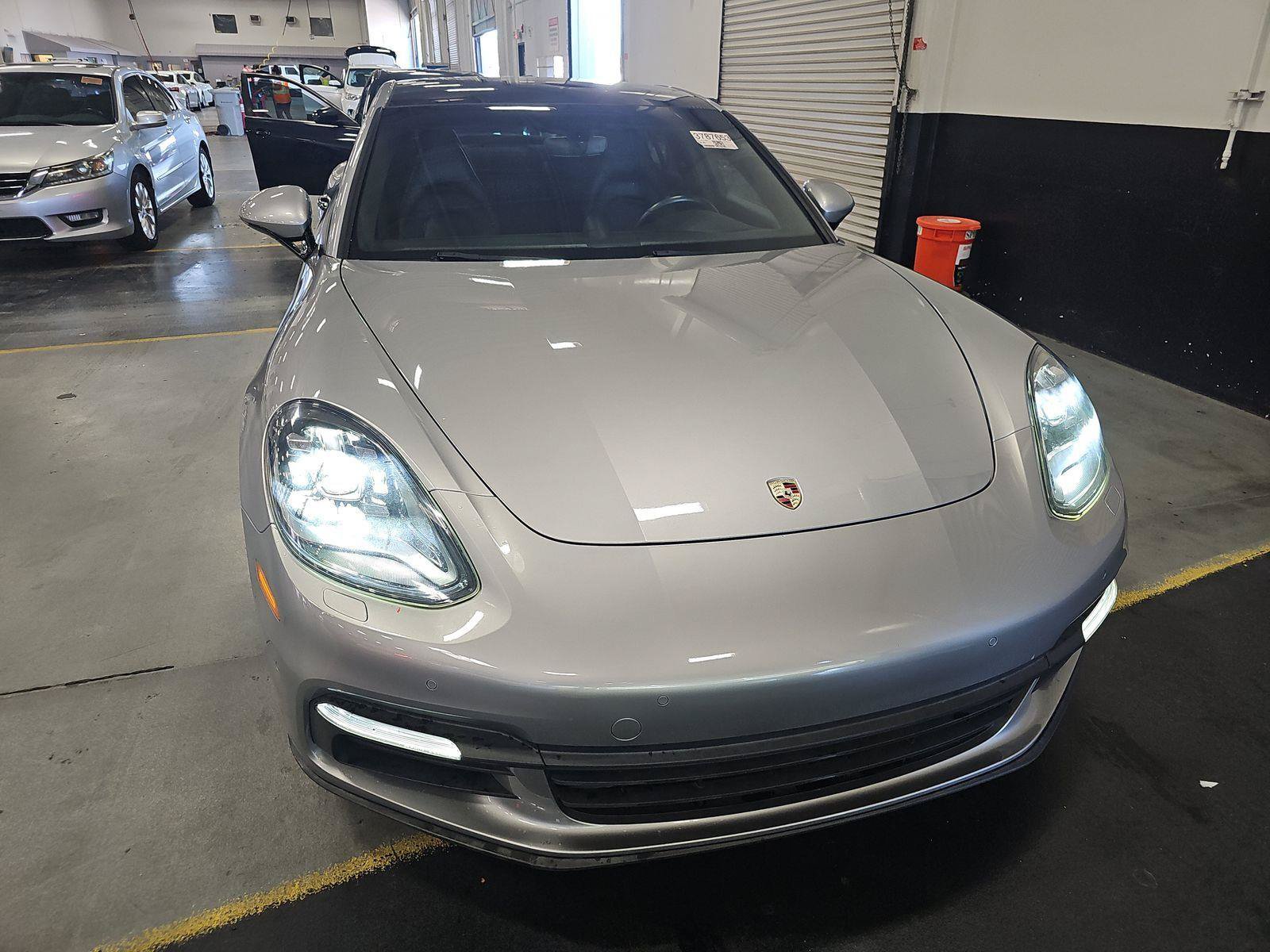 Used 2018 Porsche Panamera 4 AWD/4WD image 2