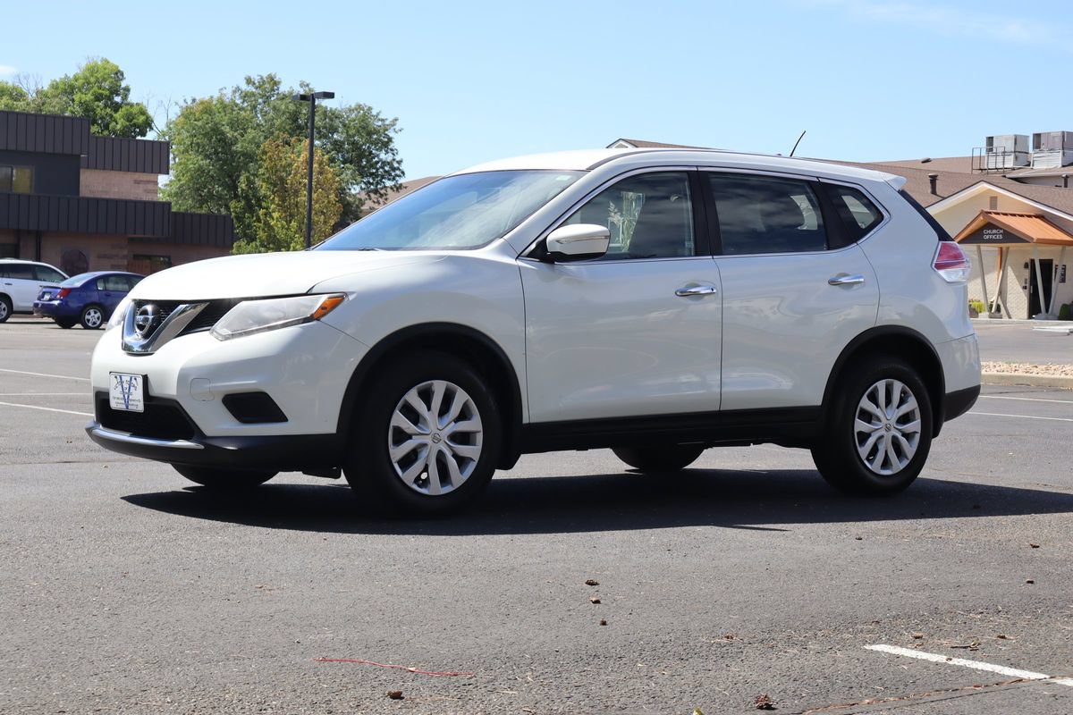 Used 2015 Nissan Rogue S AWD/4WD image 11