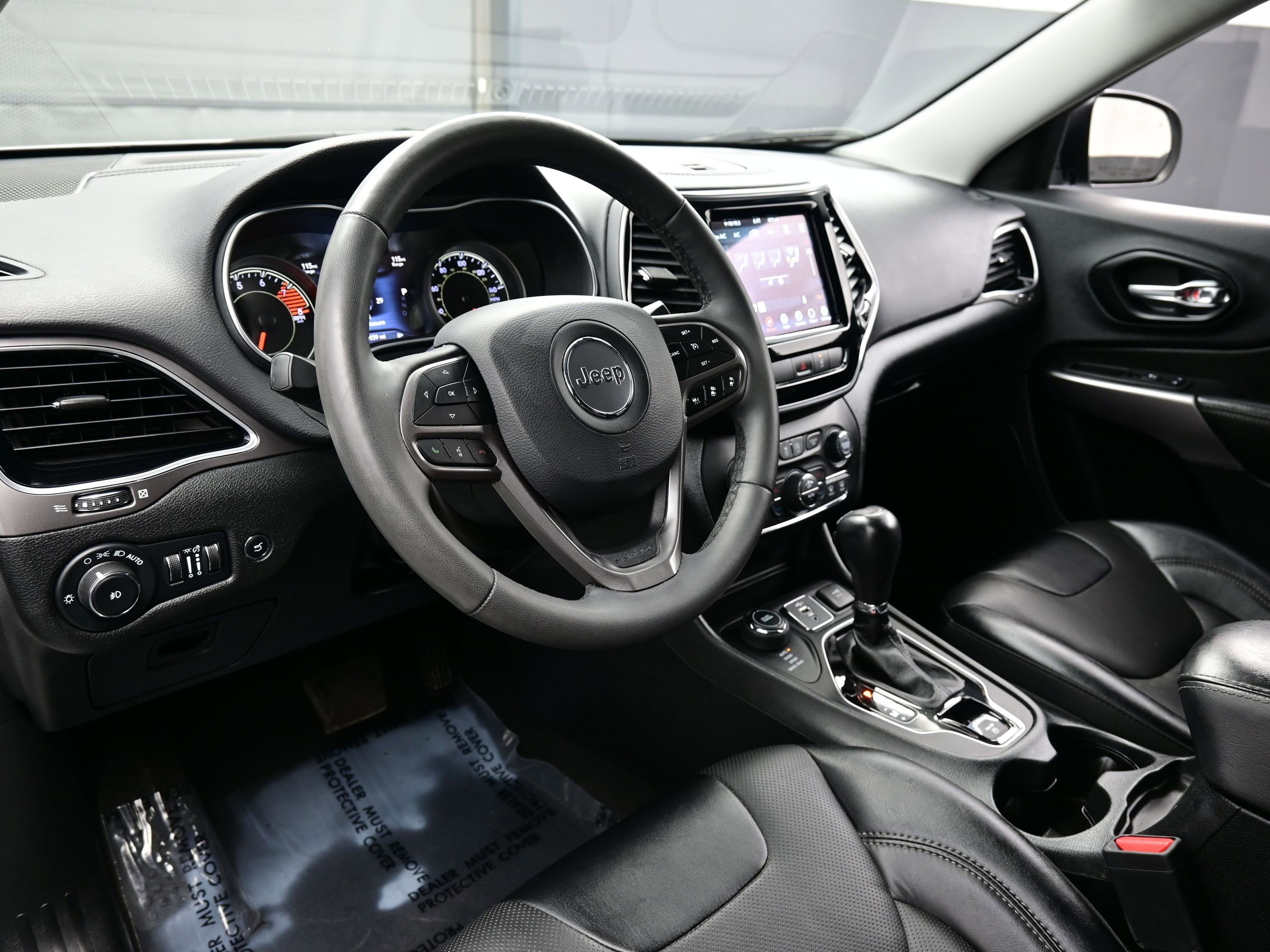 Used 2022 Jeep Cherokee Limited image 14