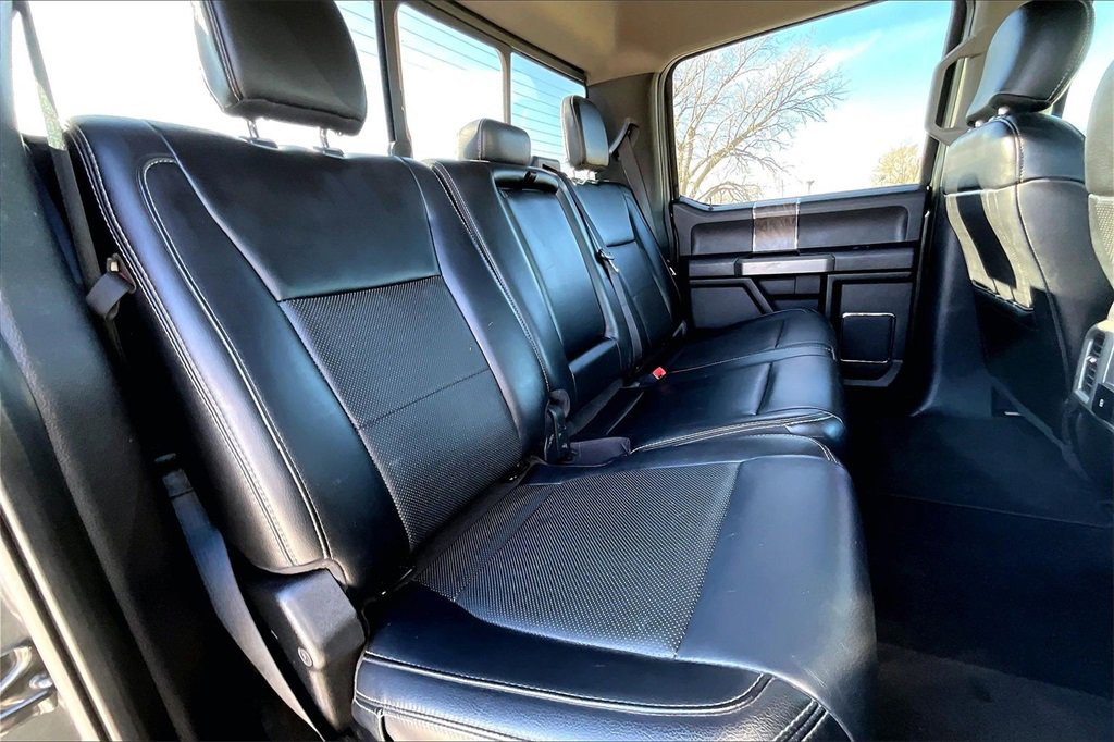 Used 2019 Ford F250 Lariat image 23