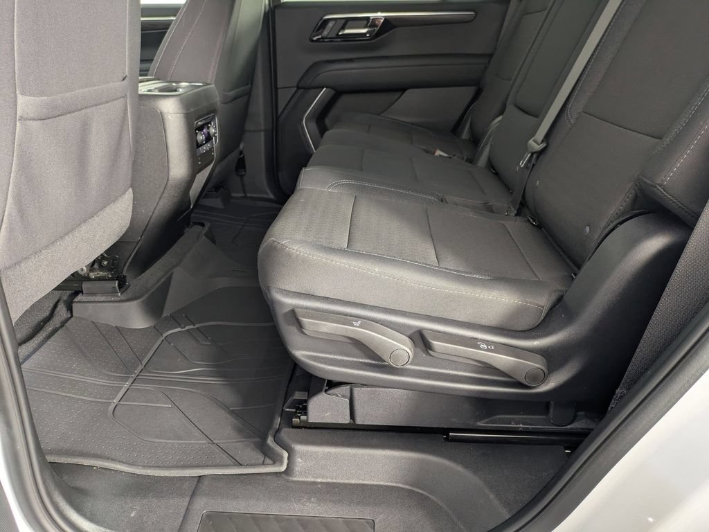 Certified 2025 Chevrolet Tahoe LS AWD/4WD image 27