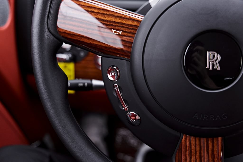 Used 2009 Rolls-Royce Phantom Coupe RWD image 50