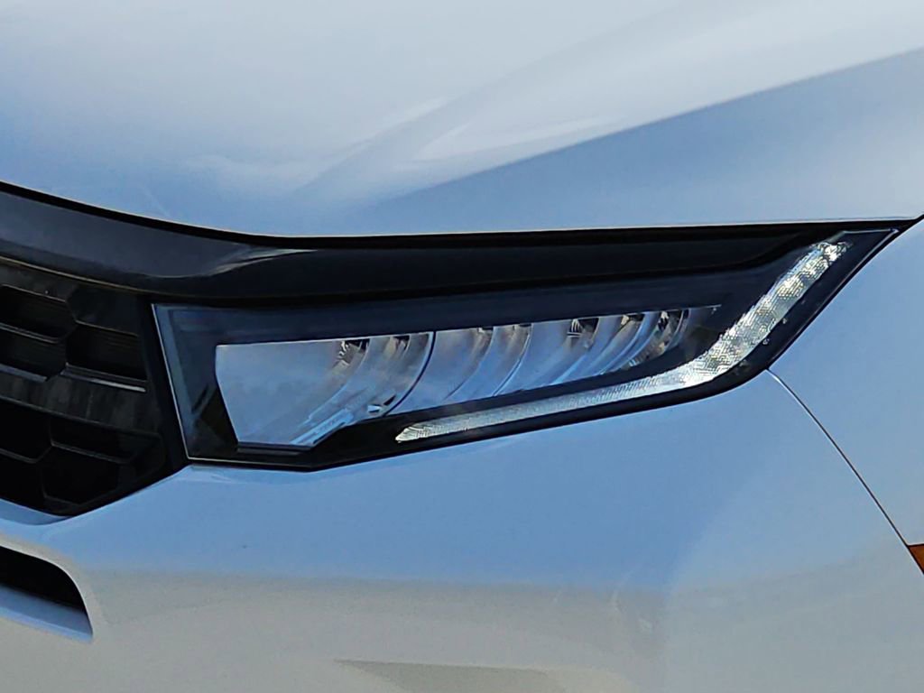 Used 2025 Honda Odyssey Elite image 17