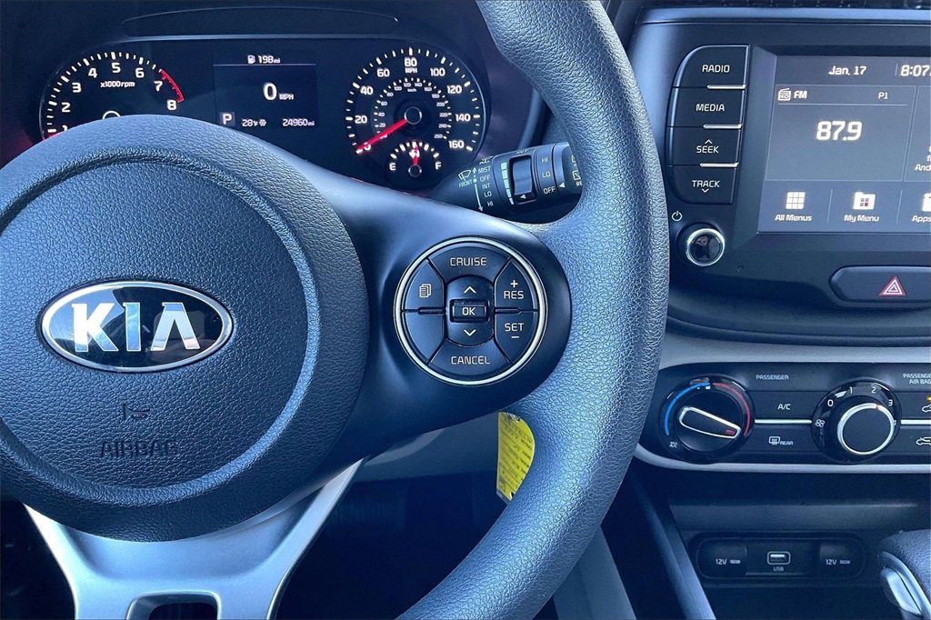 Certified 2021 Kia Soul LX image 18