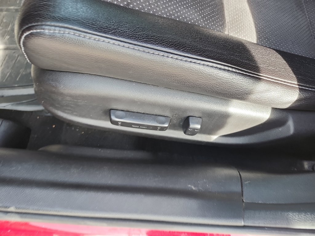 Used 2017 Acura ILX w/ Premium & A-SPEC Package image 16