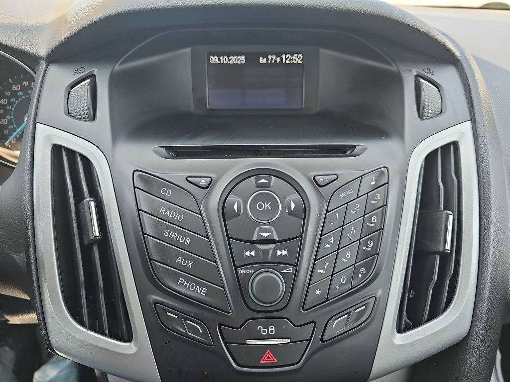 Used 2012 Ford Focus SE image 31