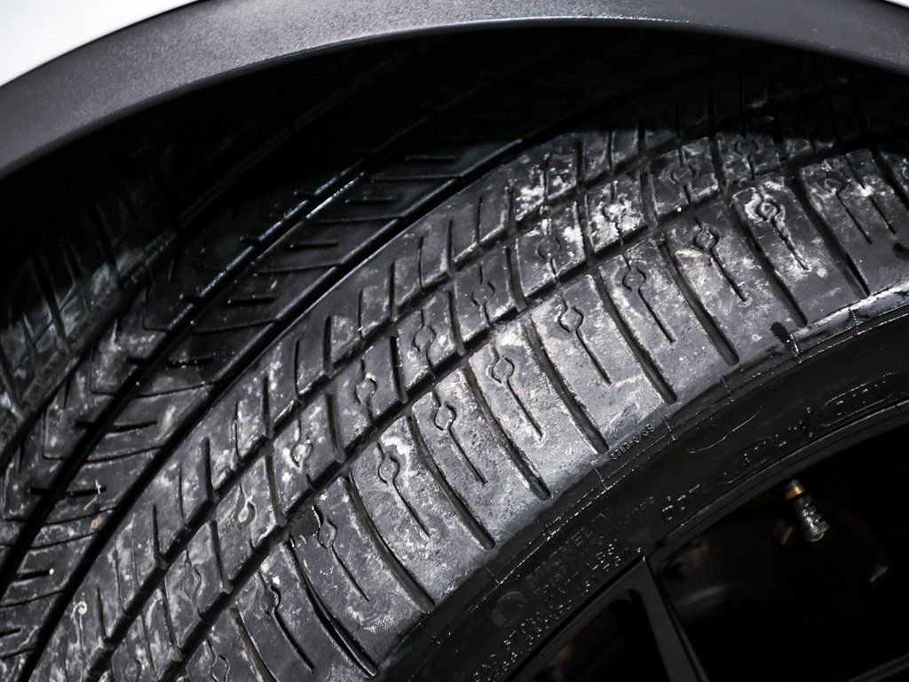 Used 2015 Chevrolet Corvette Z06 w/ 3LZ Preferred Equipment Group image 92