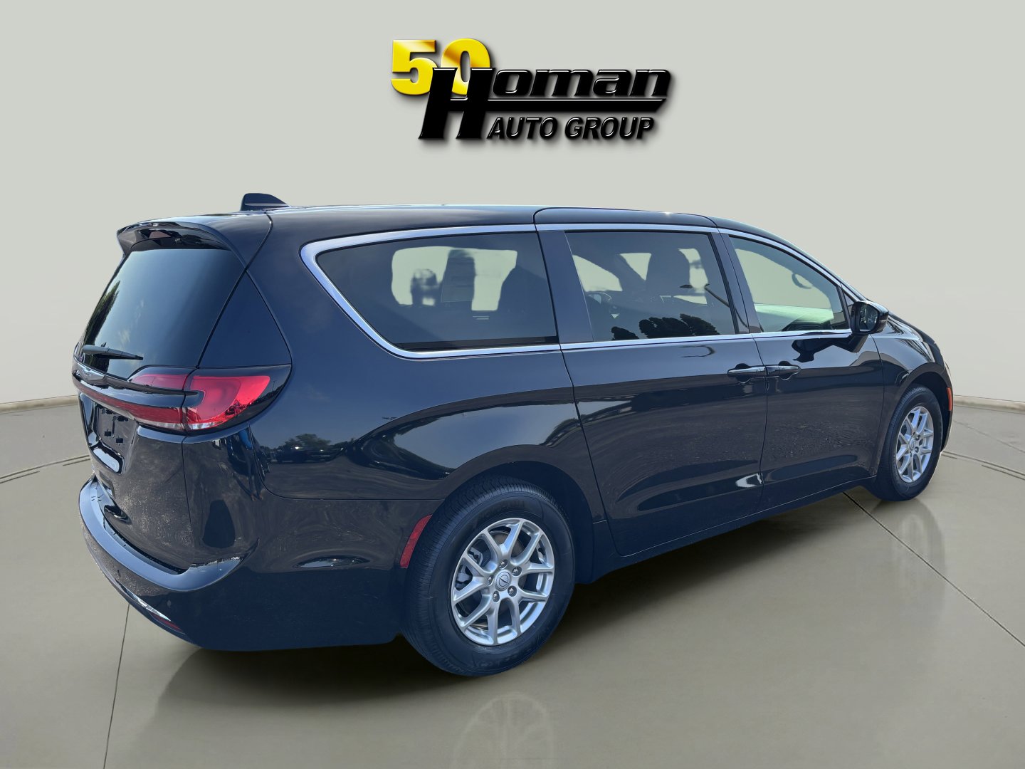 New 2026 Chrysler Pacifica Select image 5