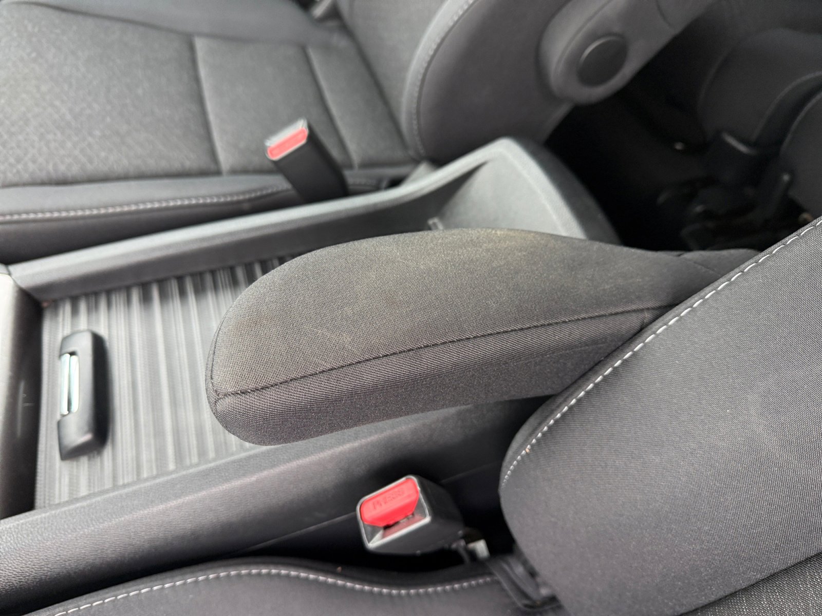 Used 2021 Honda Passport Sport image 14