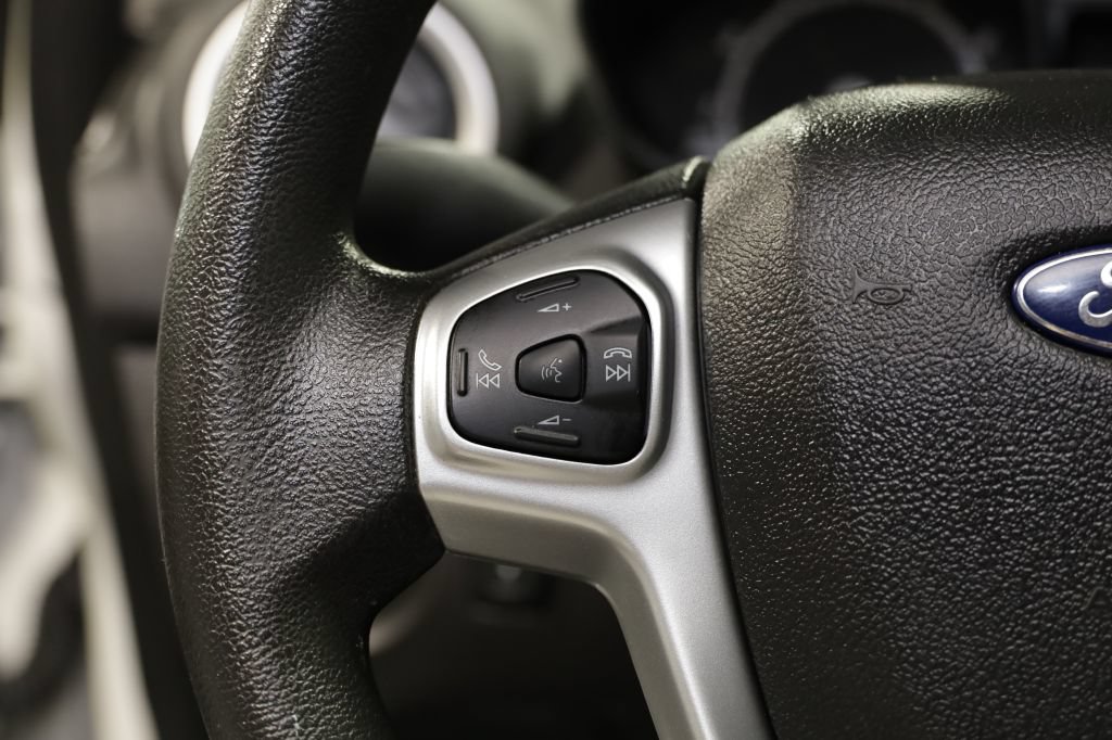 Used 2019 Ford Fiesta SE FWD image 24