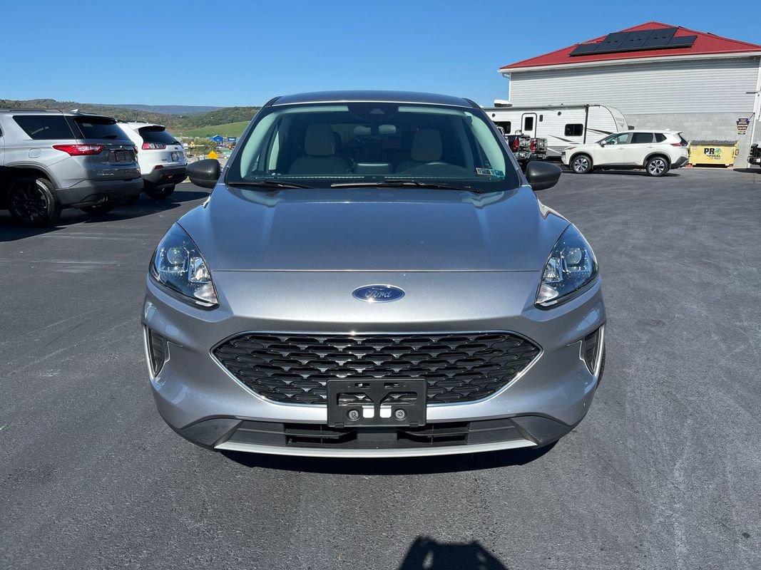 Used 2022 Ford Escape SE w/ Convenience Package AWD/4WD image 2