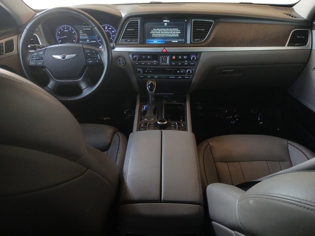 Used 2015 Hyundai Genesis 3.8 w/ Option Group 04 RWD image 10
