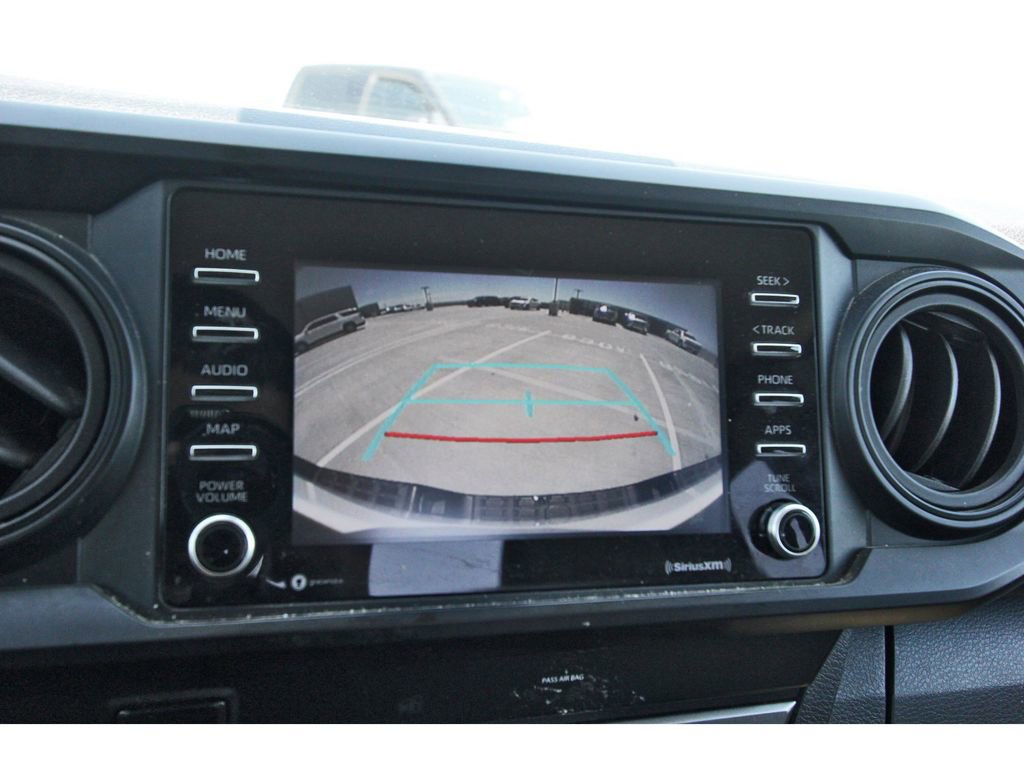 Used 2022 Toyota Tacoma SR AWD/4WD image 17
