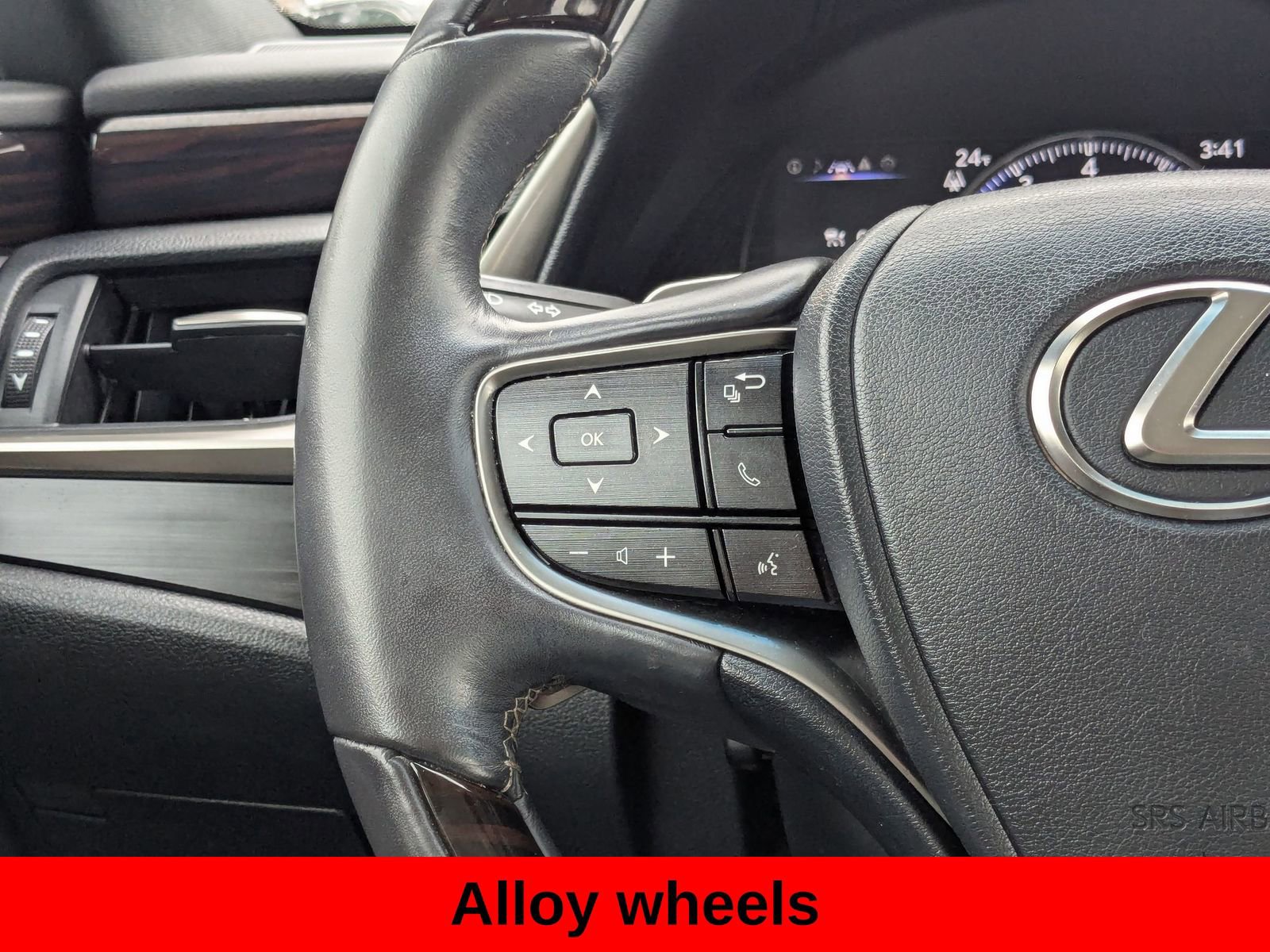 Used 2019 Lexus ES 350 350 w/ Premium Package image 16