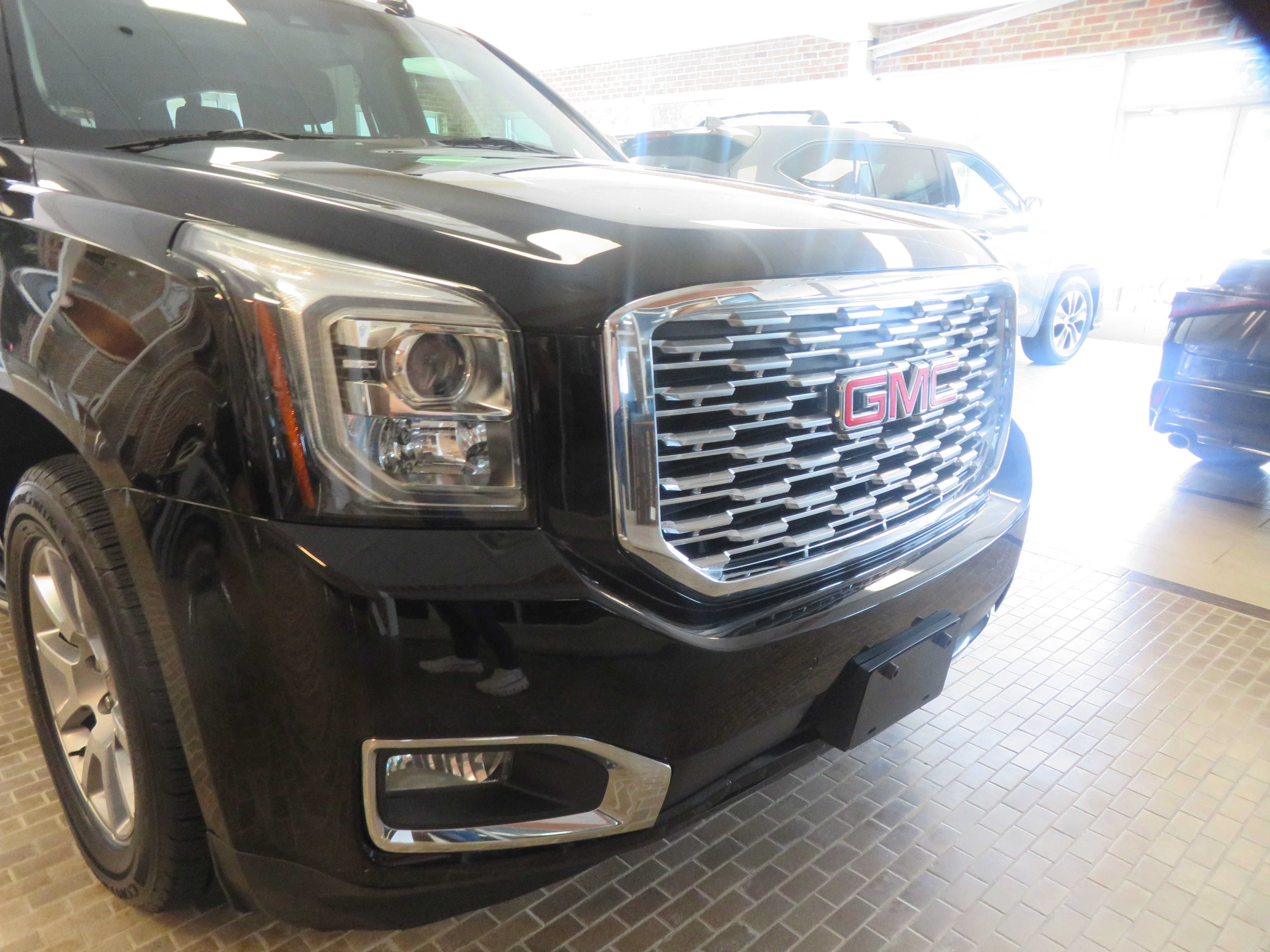 Used 2019 GMC Yukon XL Denali AWD/4WD image 68