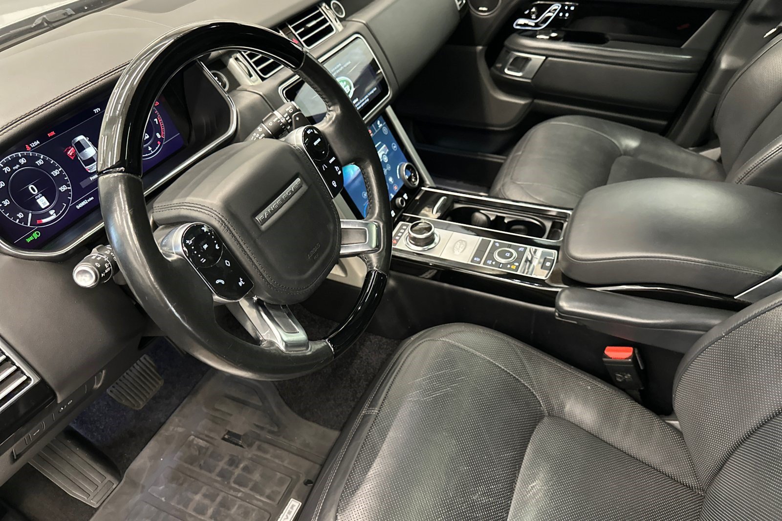Used 2020 Land Rover Range Rover HSE AWD/4WD image 4