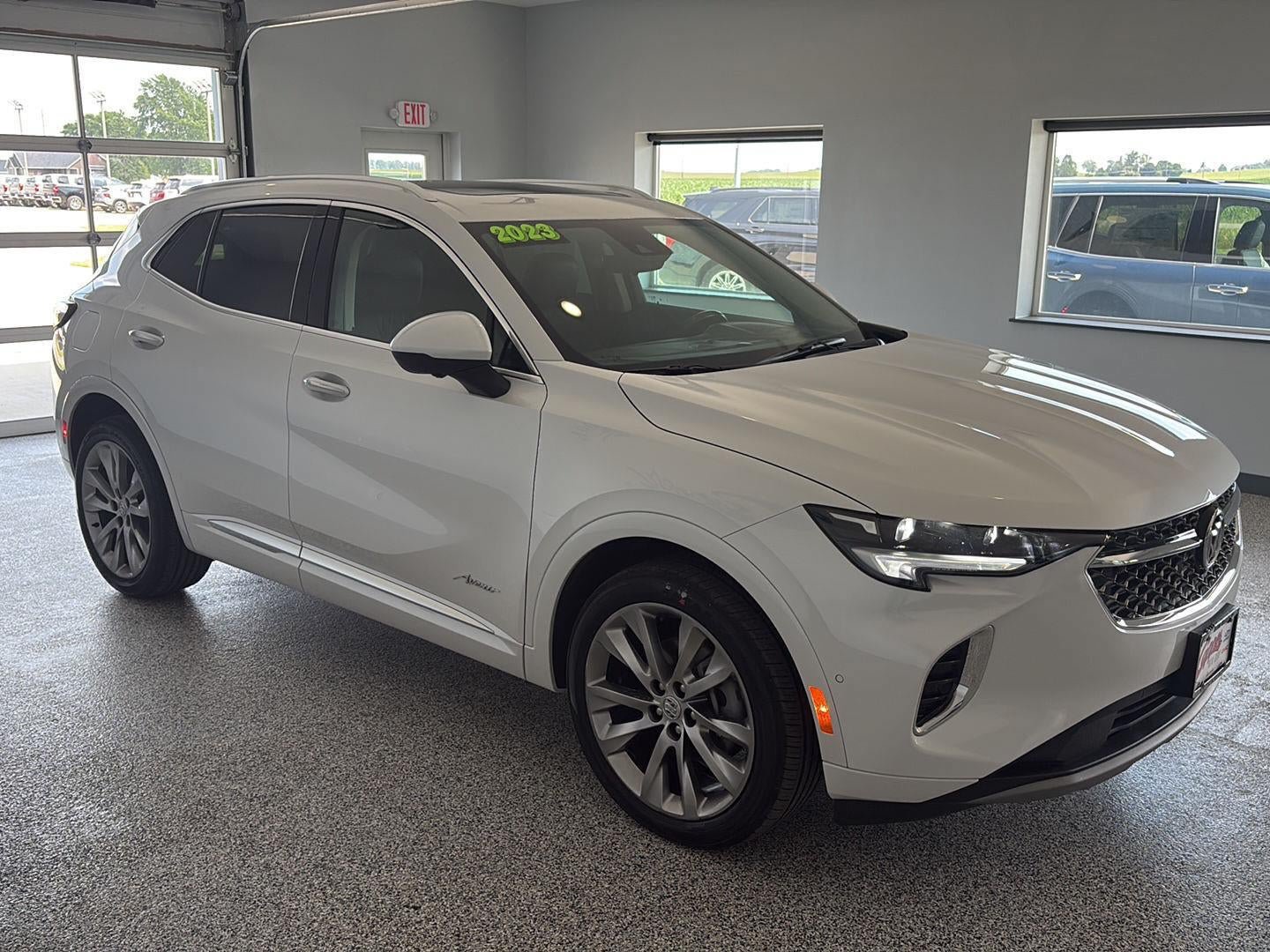 Used 2023 Buick Envision Avenir AWD/4WD image 5