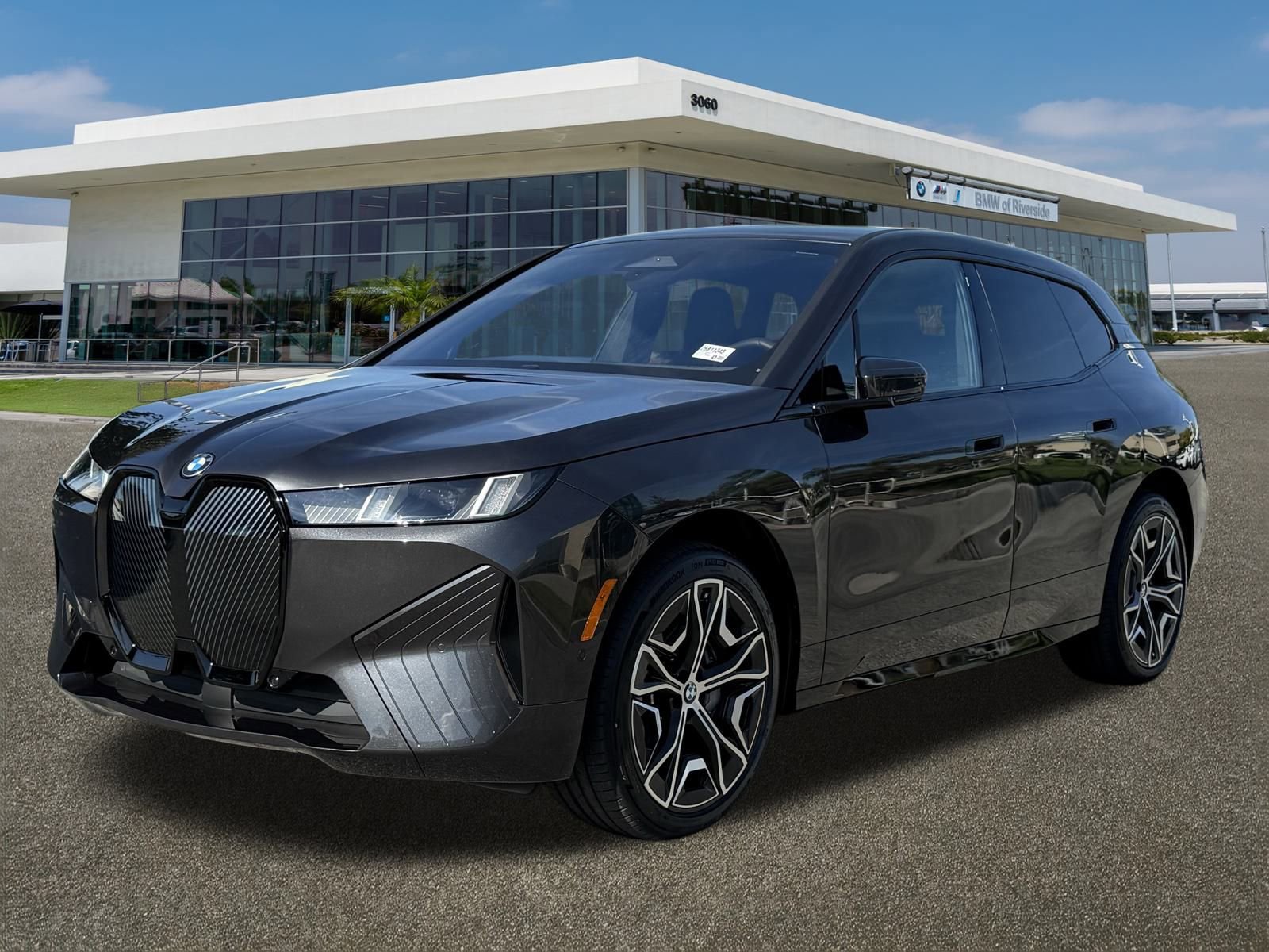 New 2026 BMW iX xDrive45 image 5