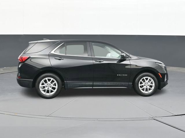 Used 2024 Chevrolet Equinox LT image 17