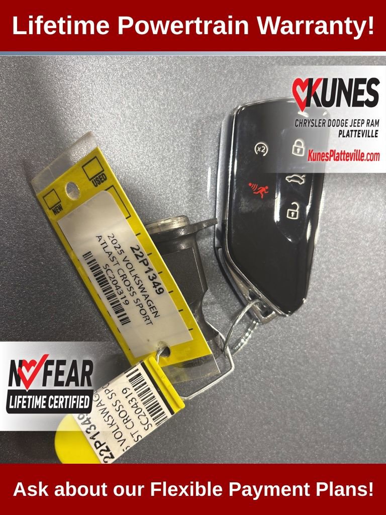 Used 2025 Volkswagen Atlas Cross Sport SE image 28