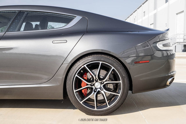 Used 2014 Aston Martin Rapide S RWD image 3