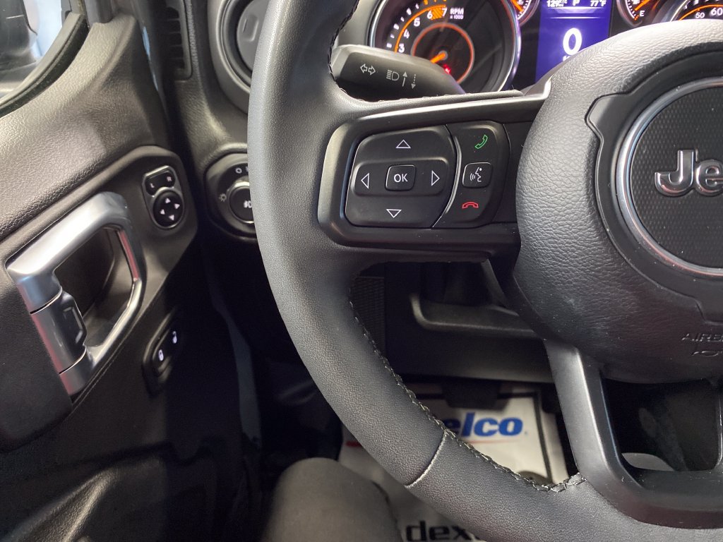 Used 2023 Jeep Wrangler Unlimited Sport AWD/4WD image 21
