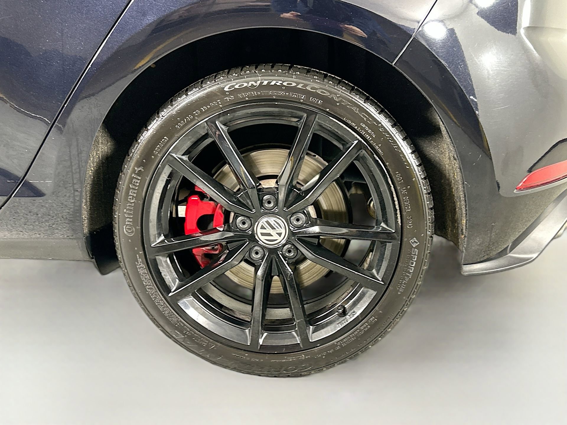 Used 2021 Volkswagen GTI SE image 28