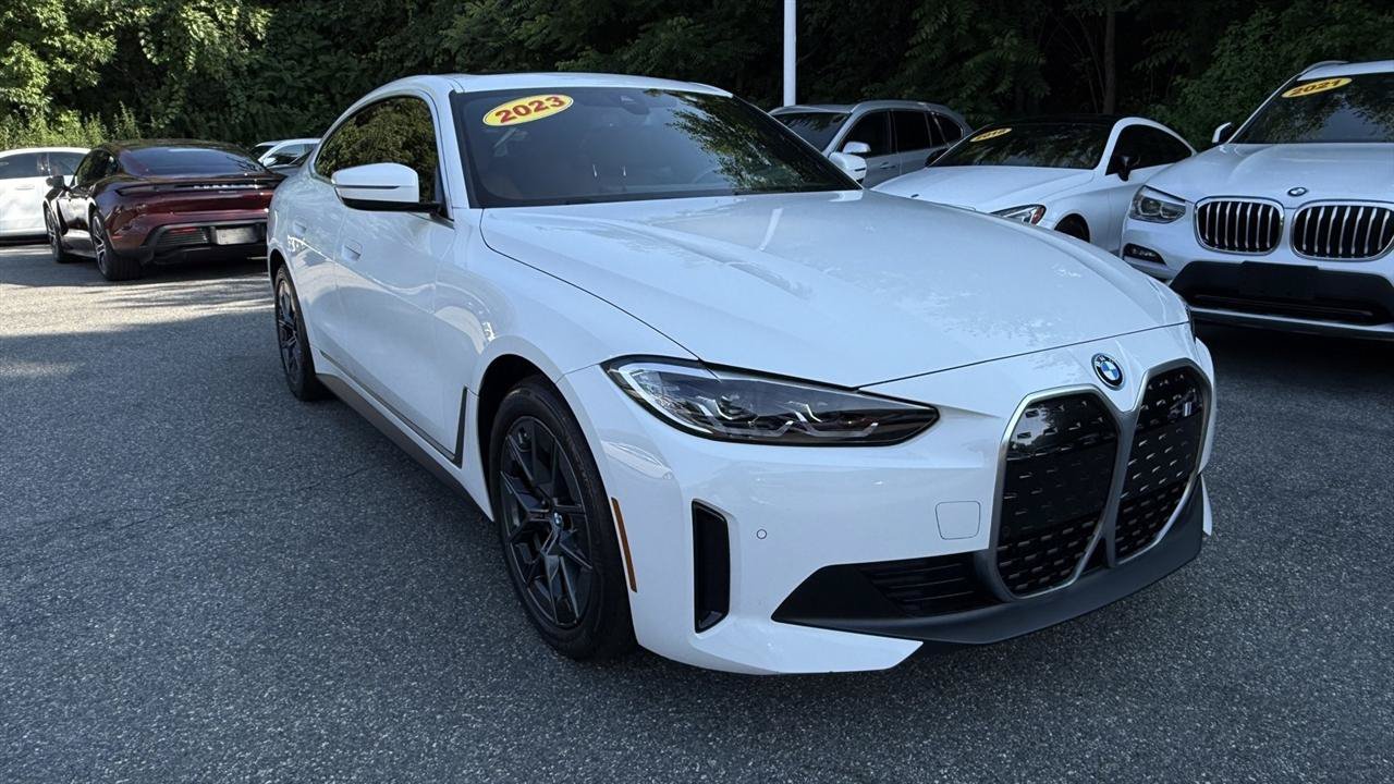 Used 2023 BMW i4 eDrive35 w/ Premium Package RWD image 21