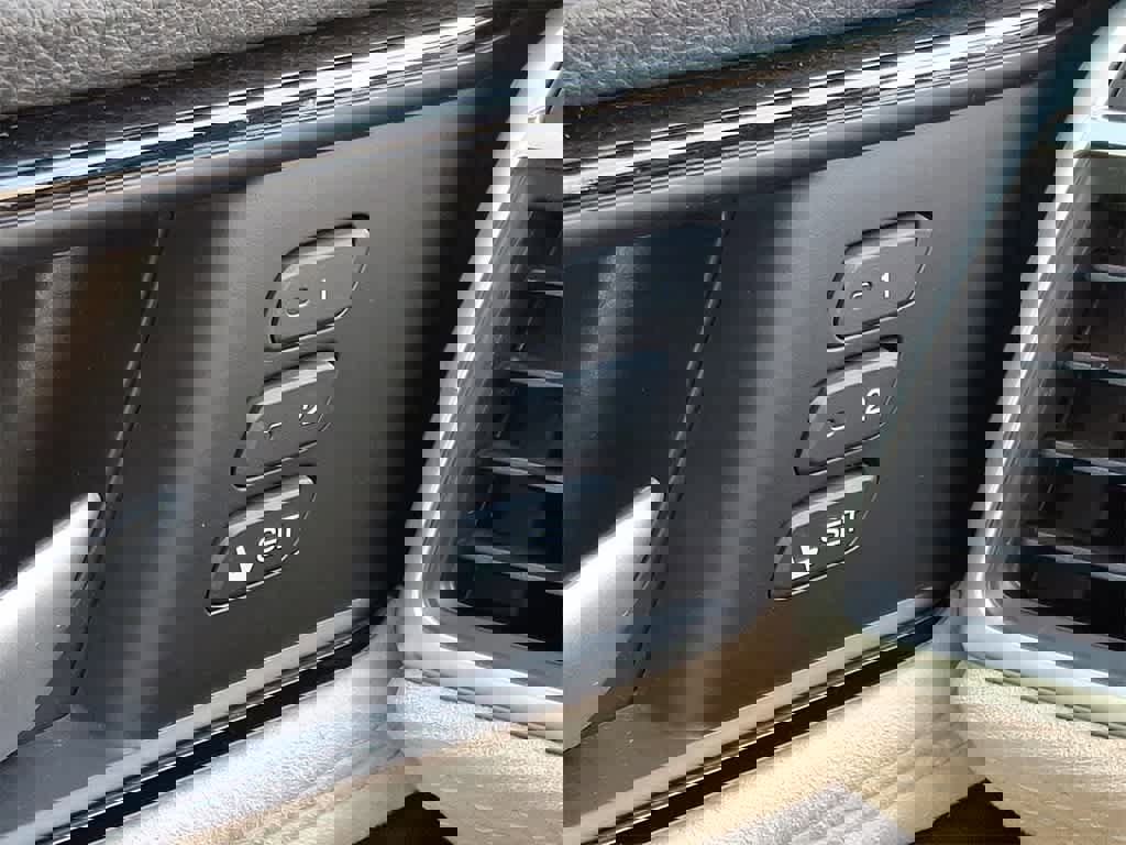 Used 2018 Honda Clarity Touring image 23