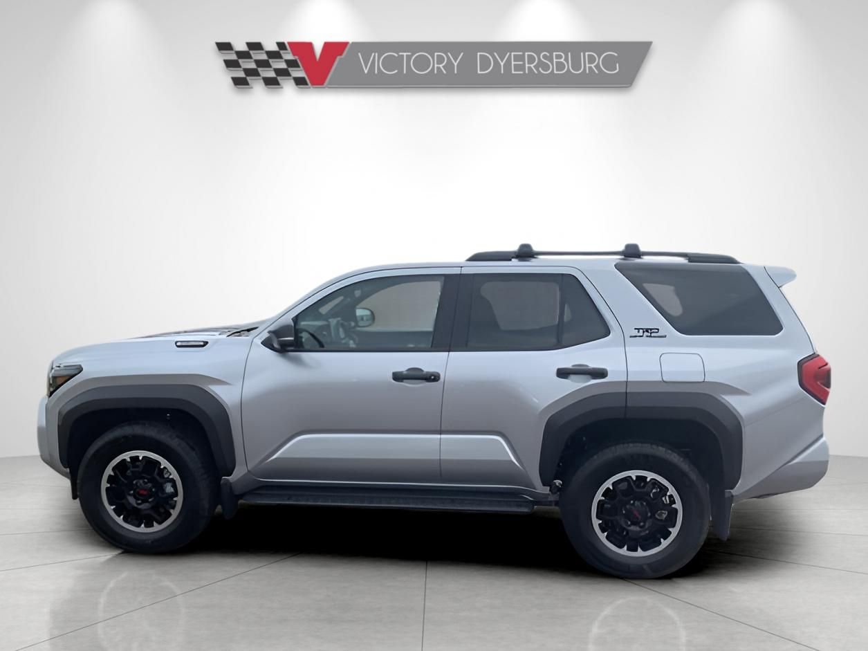 Used 2025 Toyota 4Runner 4WD image 5