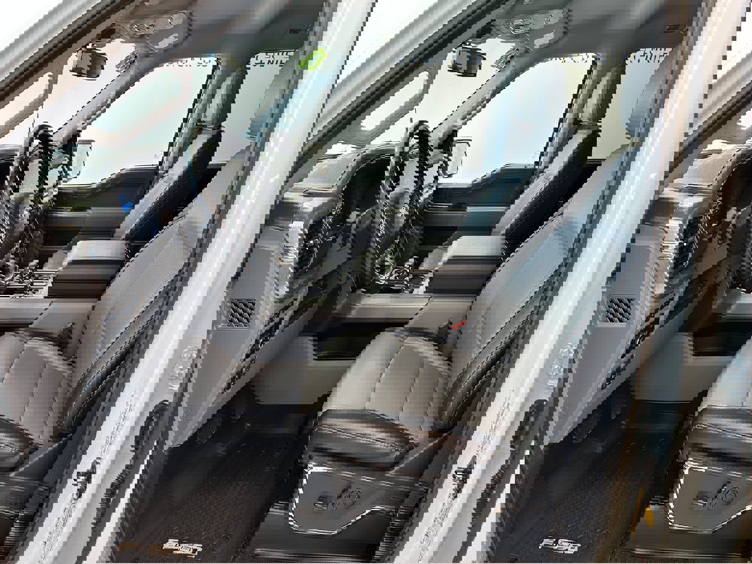 Used 2023 Ford F150 Lariat w/ Bed Utility Package image 10