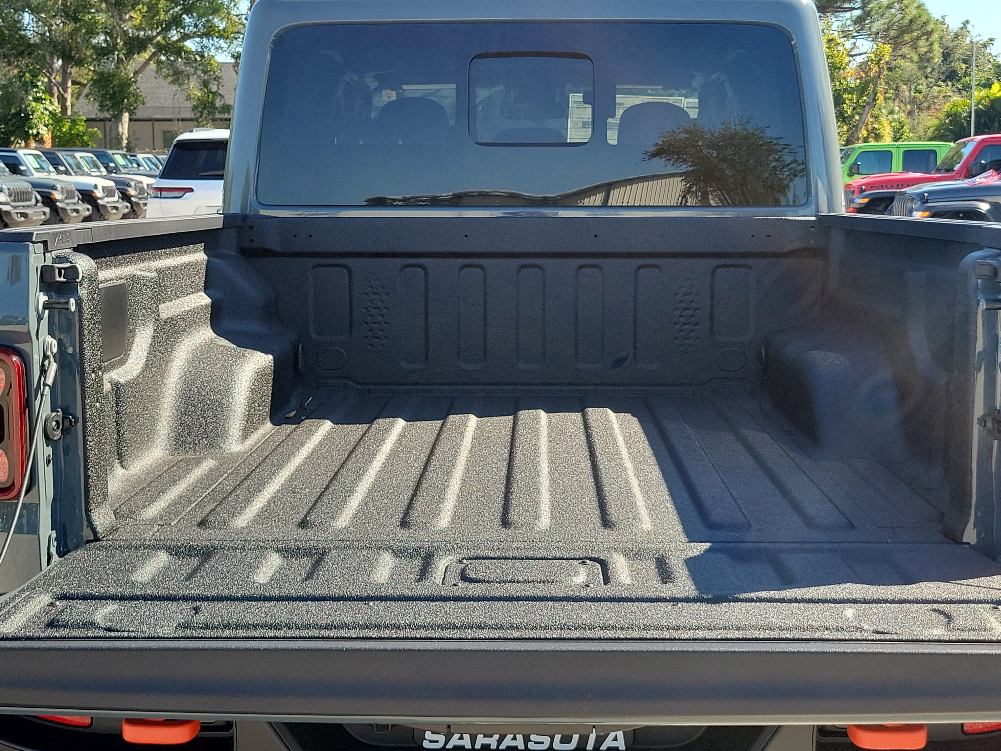 New 2026 Jeep Gladiator Mojave image 5