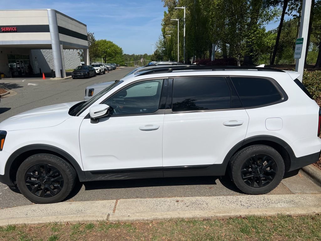 Used 2024 Kia Telluride SX X-Pro image 2