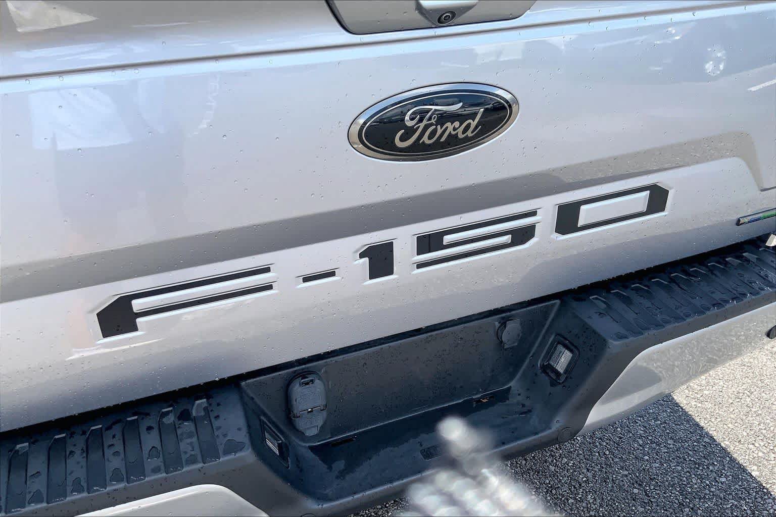 Certified 2020 Ford F150 Lariat w/ Equipment Group 502A Luxury AWD/4WD image 31