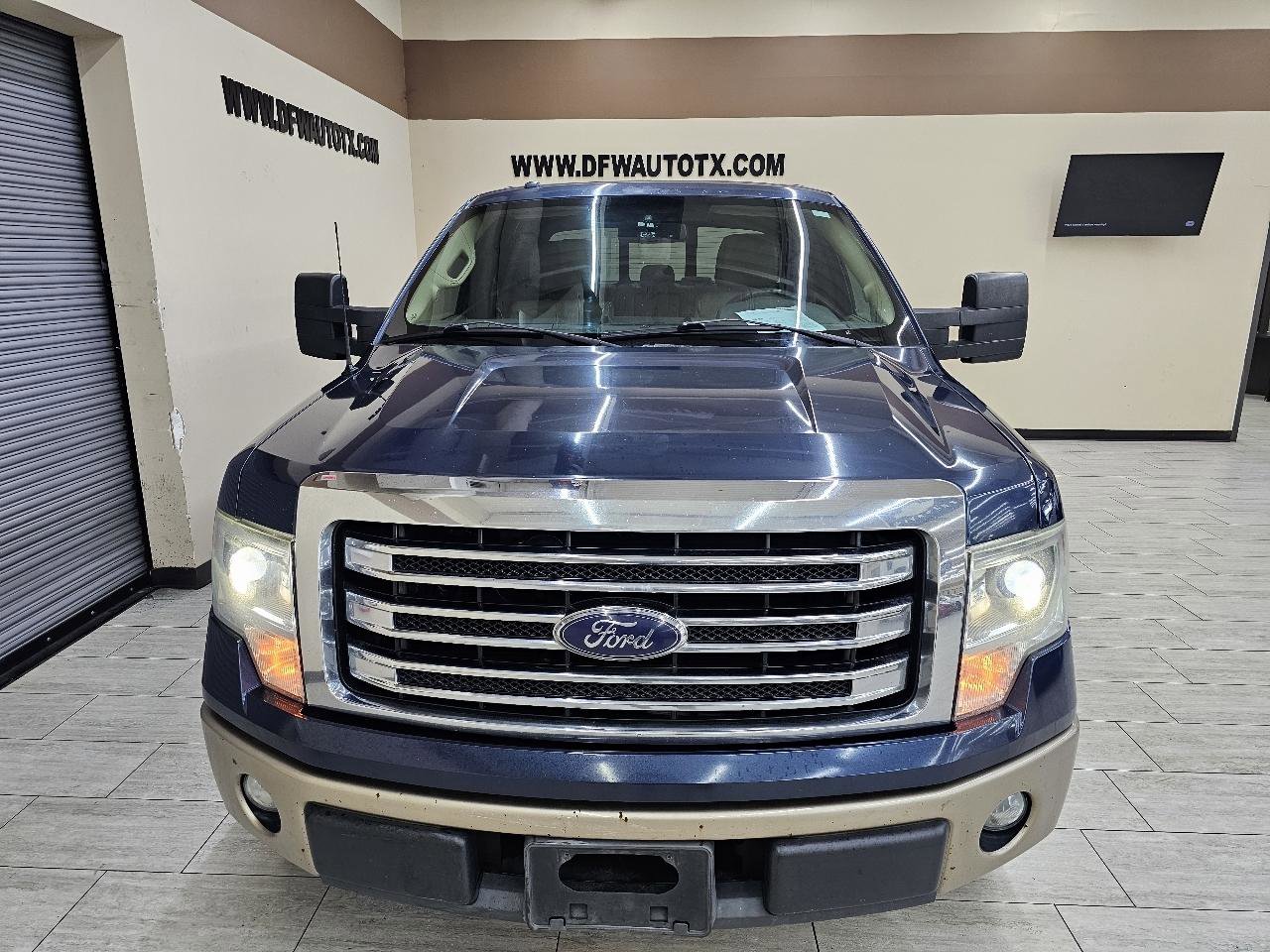 Used 2014 Ford F150 Lariat w/ Equipment Group 502A Luxury RWD image 3