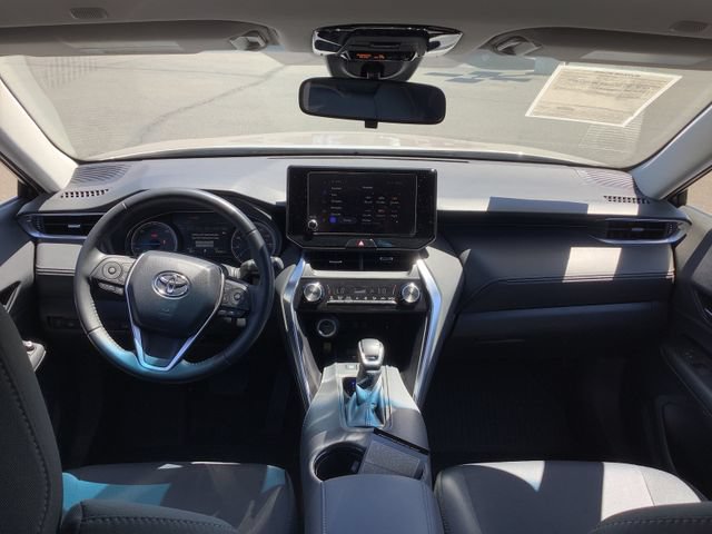 Used 2024 Toyota Venza LE AWD/4WD image 6