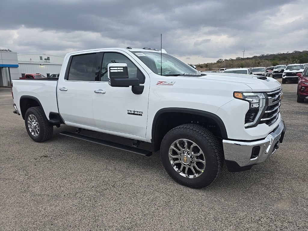New 2026 Chevrolet Silverado 3500 LTZ w/ LTZ Premium Texas Edition image 4