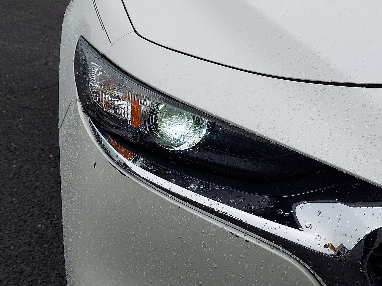 Used 2020 MAZDA MAZDA3 AWD Sedan w/ Select Package image 9